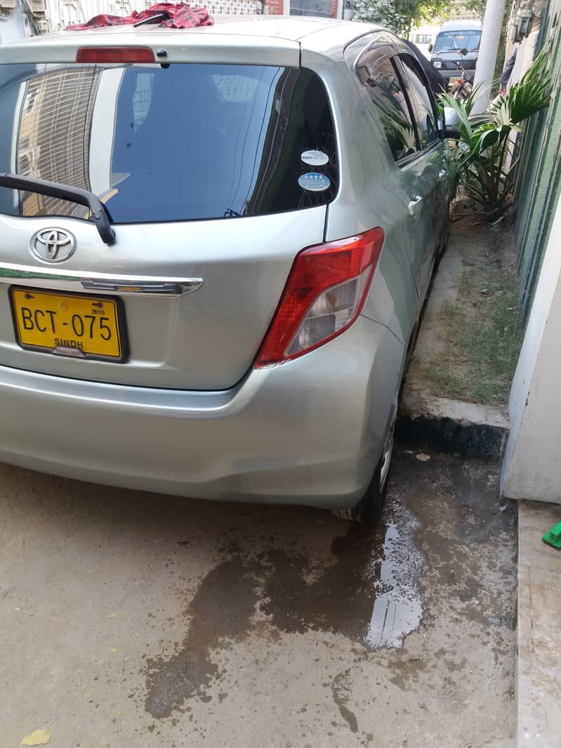 Toyota Vitz 2011/2015 Urgent Sale. 13