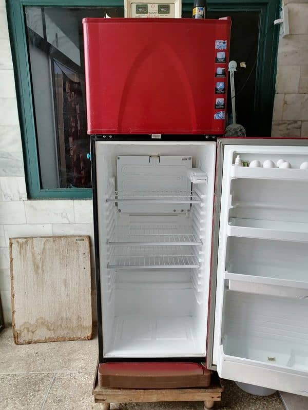 Fridge for sale 4