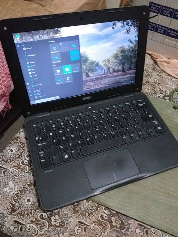 Dell latitude laptop slim and smart 4