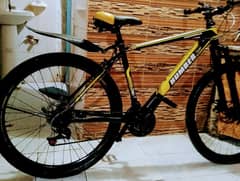 bicycle almunium frame 26 inch  new 5 month used call no 0314.950. 5437