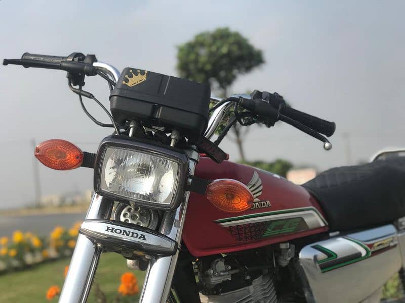 Honda 125 SE urgent sale 6