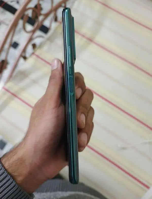 infinix note 11 pro 8+5/128 10/10 complete box never open or repair 4