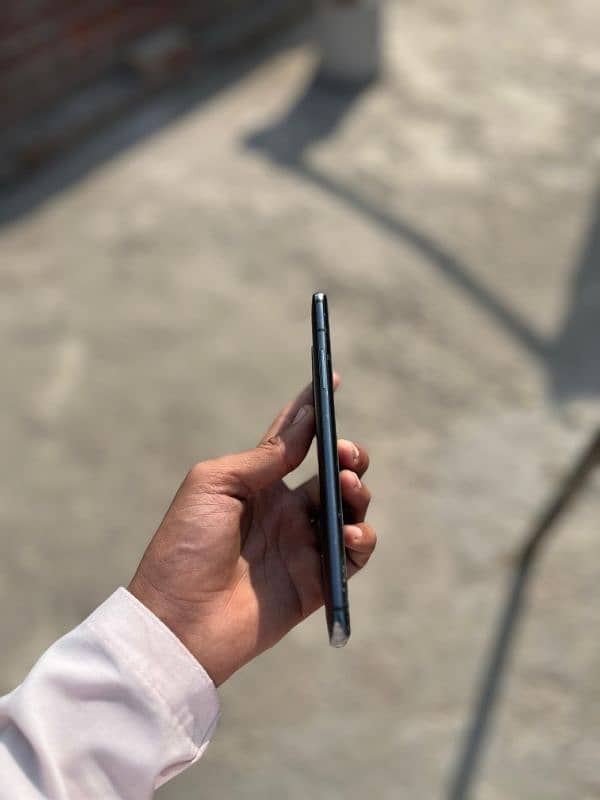 oneplus 7T pro 8/256 pta prove signle issue hy touch back break workng 5