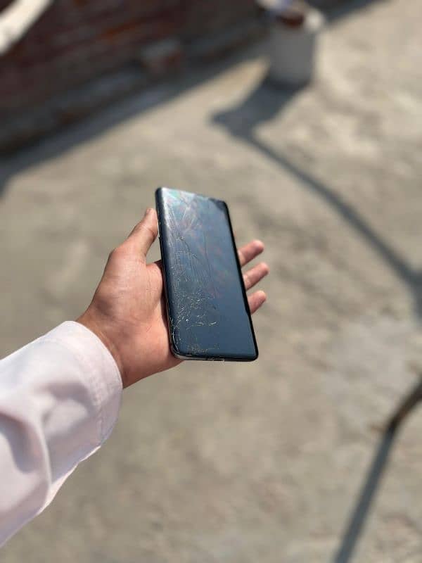 oneplus 7T pro 8/256 pta prove signle issue hy touch back break workng 8