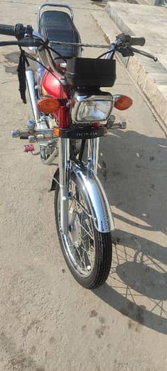 Honda CD125 in fresh condition