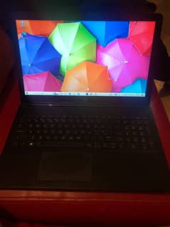 HP Laptop / AMD A9 / RADEON -R5