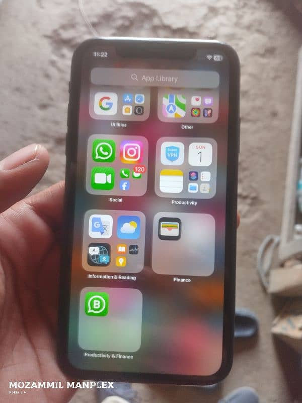 Iphone 11 non pta Lush condition sale 3