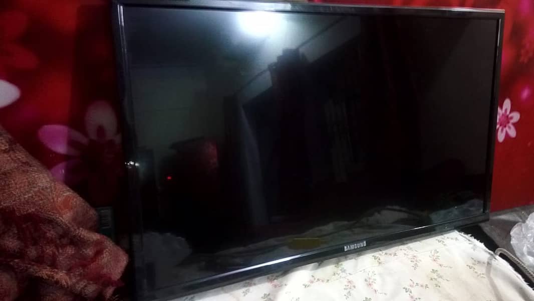 LCD TV 0