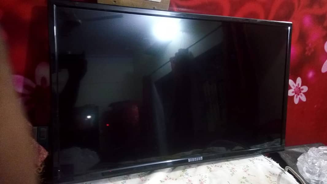 LCD TV 1