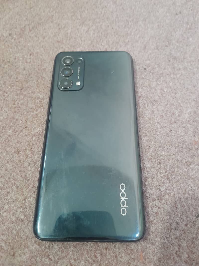 Oppo Reno 5 with box 1