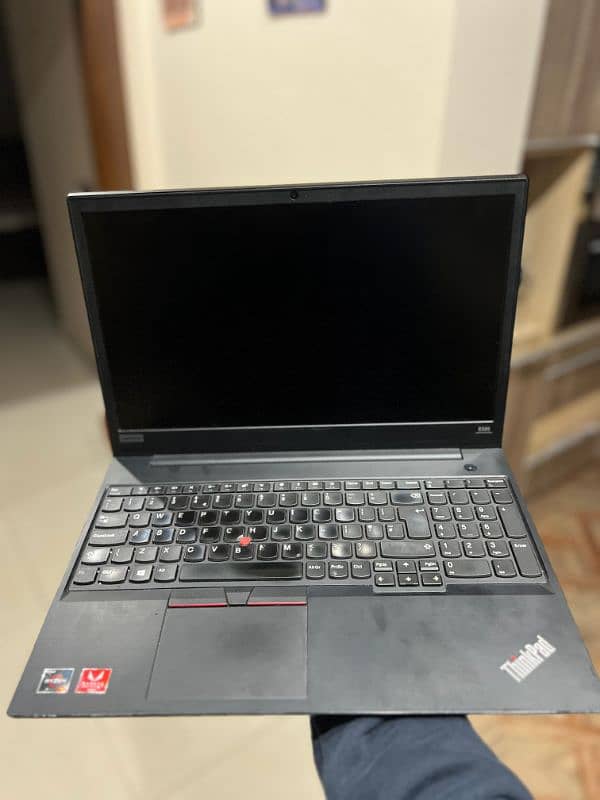 Lenovo ThinkPad E585/Intel CORE i5 4