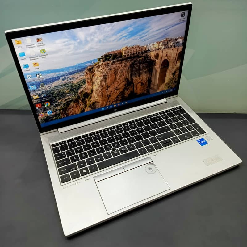 HP EliteBook 850 G8|11TH GEN|16GB RAM|512GB SSD|15.6 FHD 1