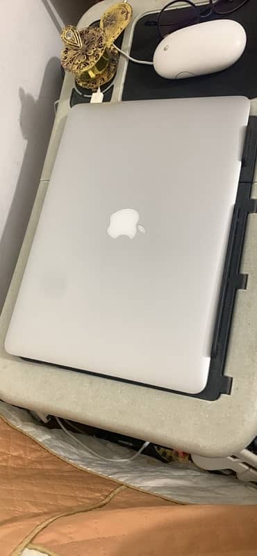 MacBook Air 2013 0