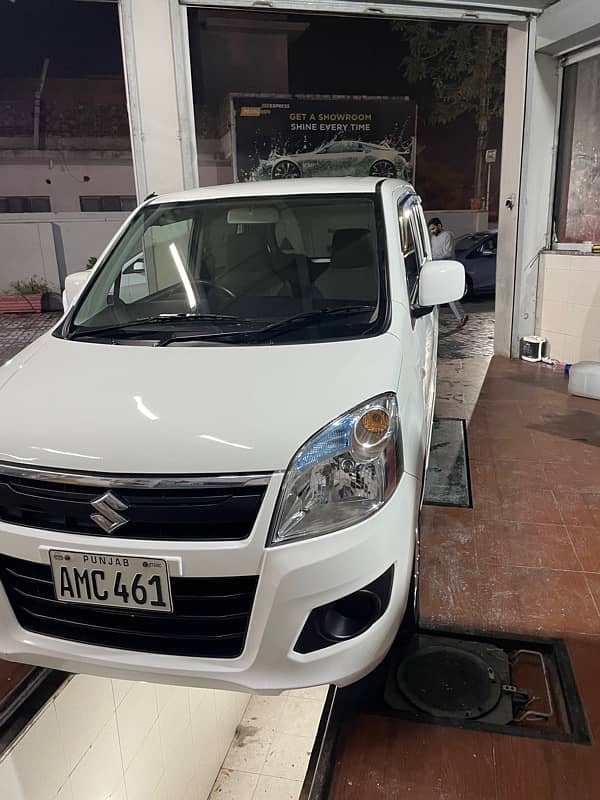 Suzuki Wagon R 2022 10