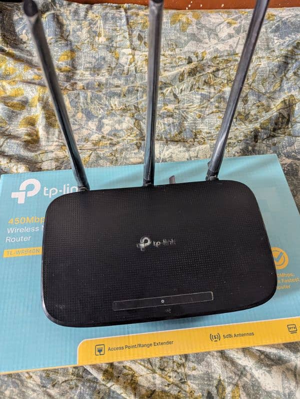 TP Link 3 Antina Router with free power bank 1