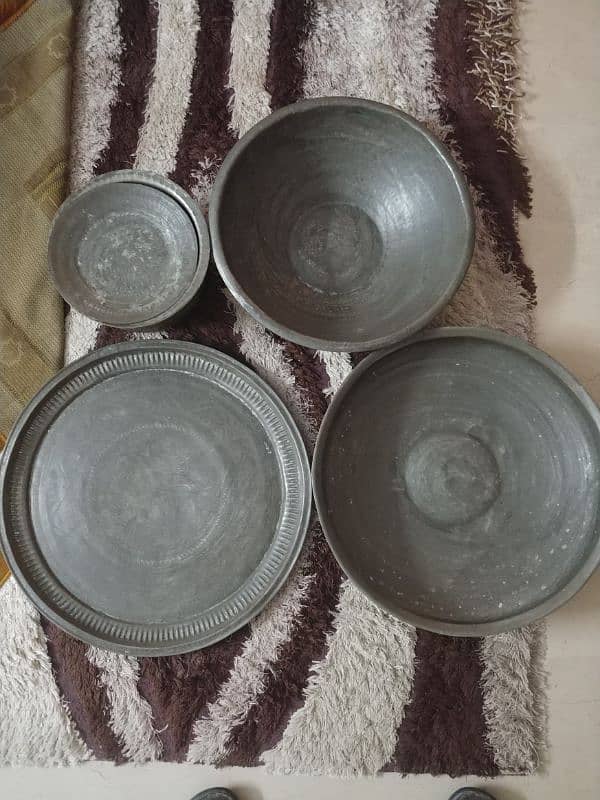 Antique cooper pots 1