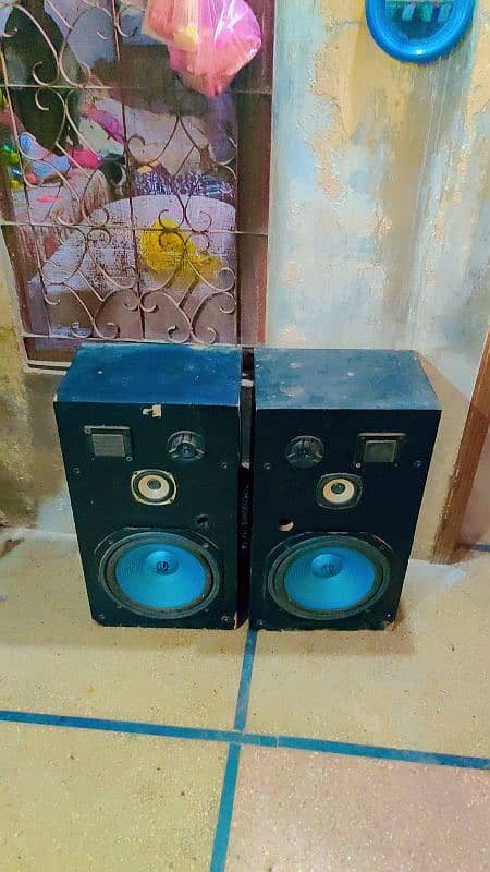 Pioneer 12inch woofer speaker very loud 1