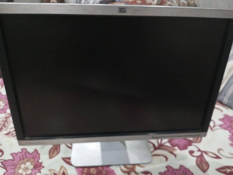 HP 19" Wide Display LCD 0