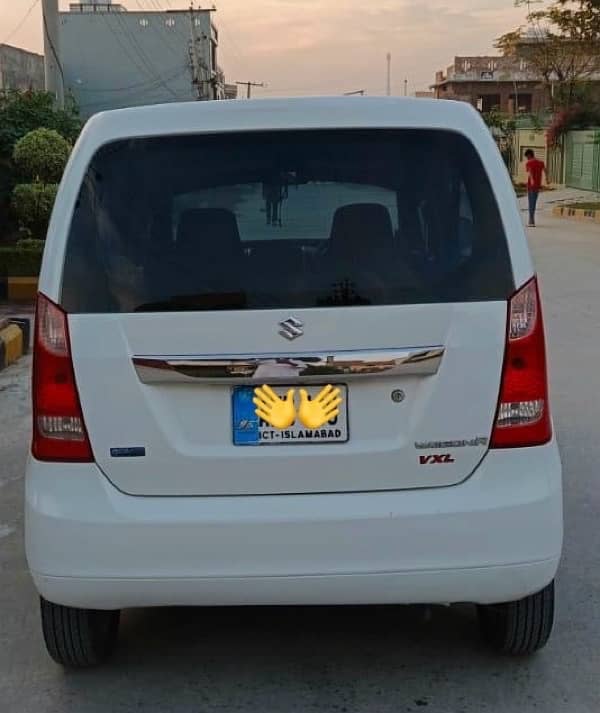 Suzuki Wagon R VXL AGS 2022 4