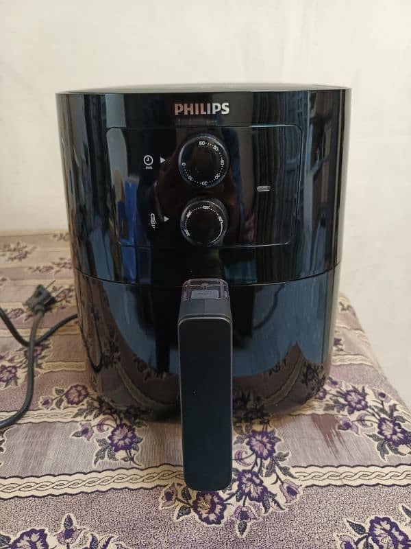 Philips Air Fryer HD9200/91 1