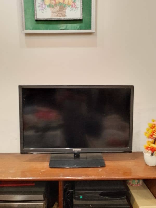 32inch orient Led T. V NOT WORKING 6