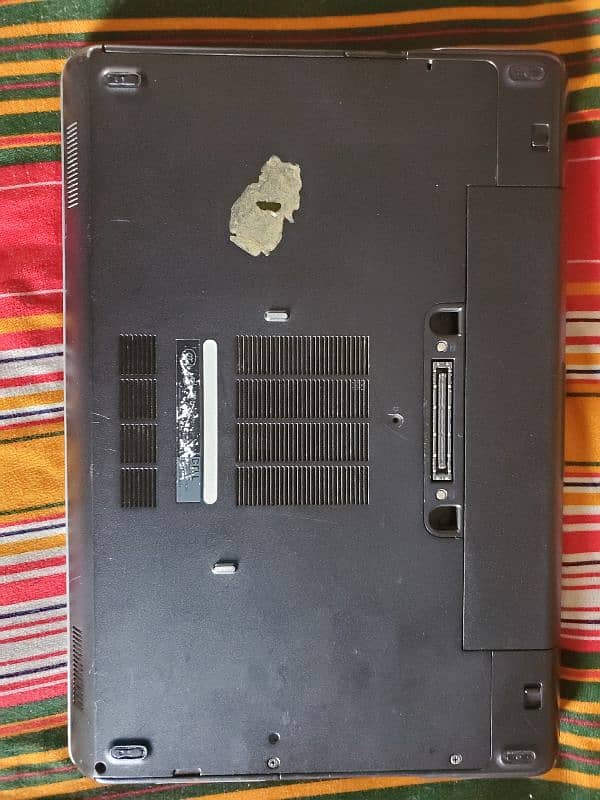 Dell Latitude E6440 5