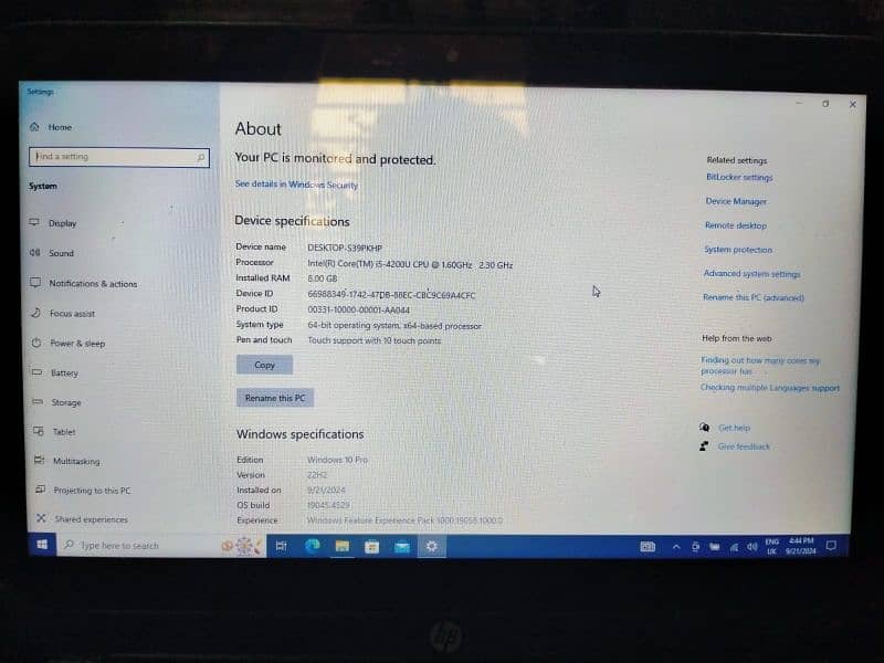 Hp 210 G1 4th generation  Core i5 Ram 8GB Touch n Type 5