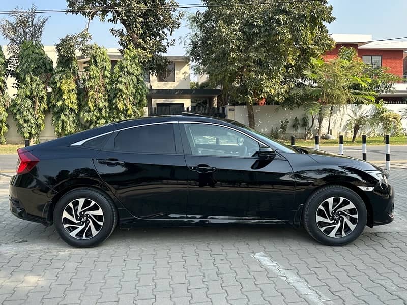 Honda Civic VTi Oriel Prosmatec 2018 9