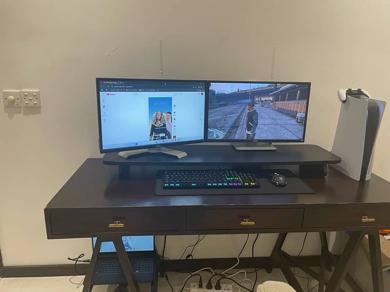 Gaming setup 5