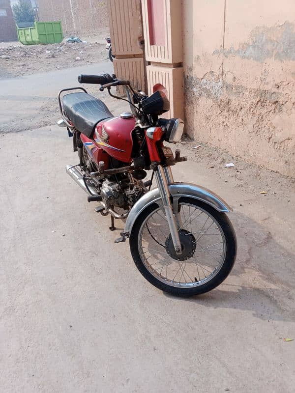 Honda cd 2011 faisalabad numbar 9