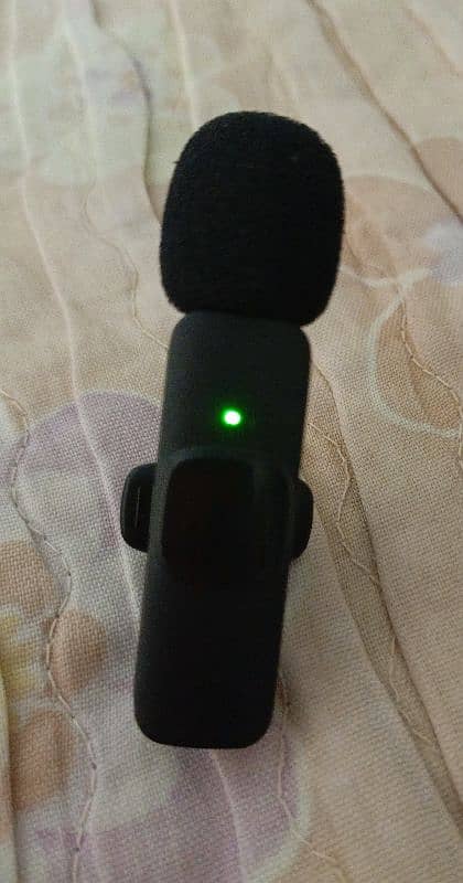 K8 Wireless Microphone 3