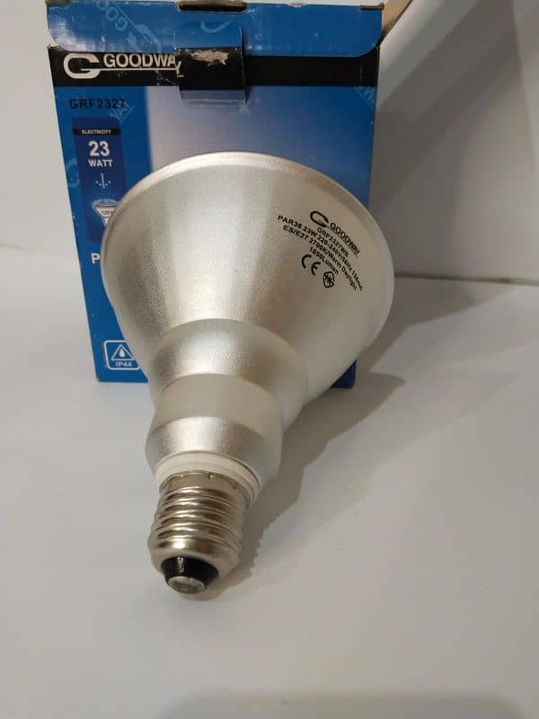 20W Dimmable PAR38 Light Bulbs – Limited Stock 0