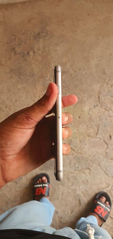 iphone 6s 64GB PTA Aproved 10by10 condition 2