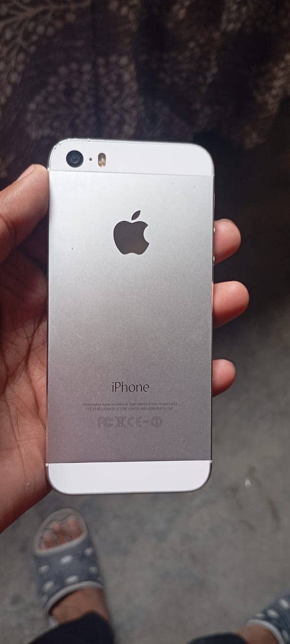 Iphone 5s 32GB NonPTA conditio 9by 10 2