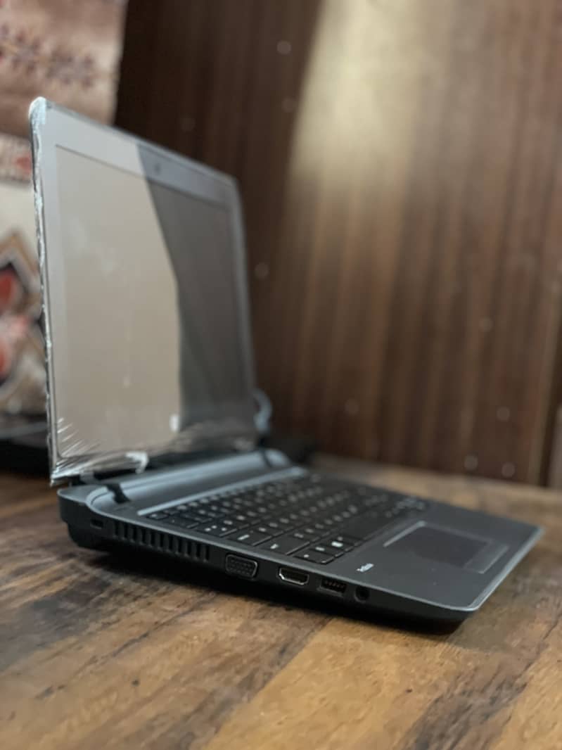 HP ProBook 11 G2 i3 6Th Generation 4/128 SSD 8