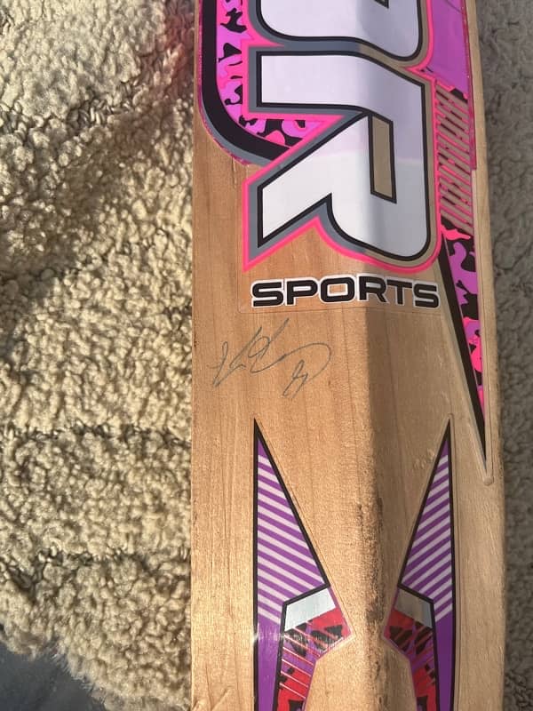 English Willow HardBall Bat Original Imad Waism Signed 1