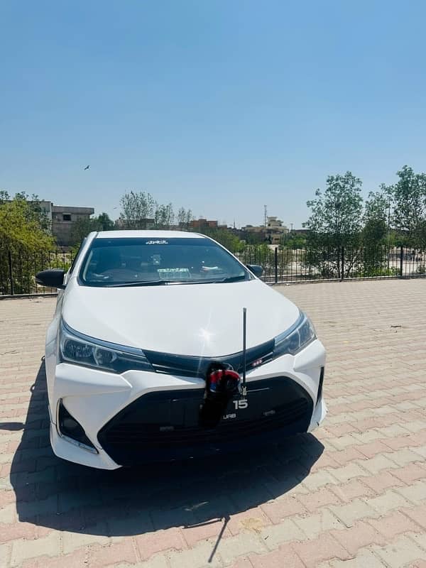 Toyota Corolla GLI 2015 Facelift into Grande X 0