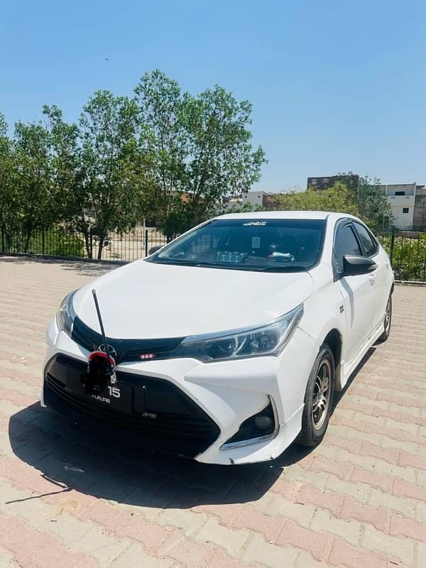 Toyota Corolla GLI 2015 Facelift into Grande X 4