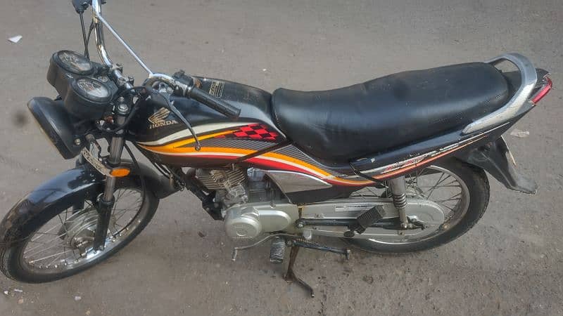 Honda 125 dream model 2015 1