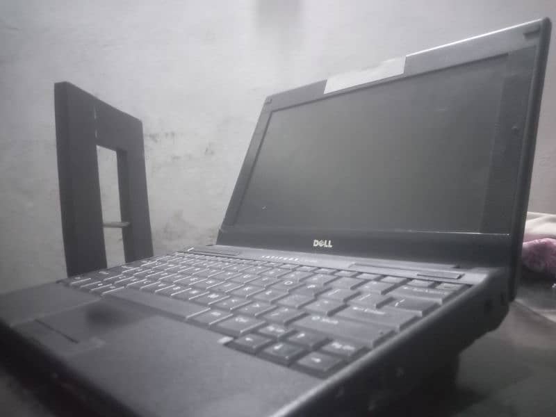 Dell laptop for sale (Dell Latitude 2100) 6