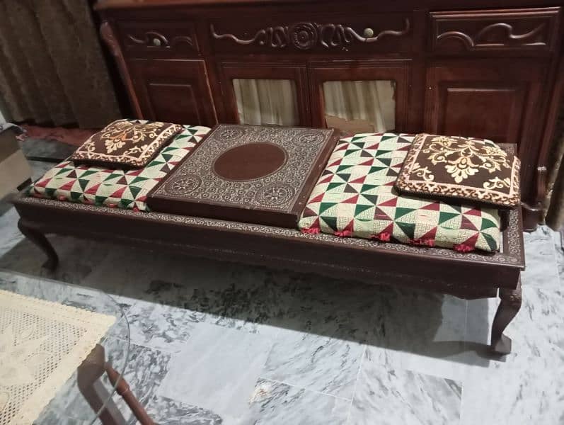 chanuti 5 seater sofa dewan 1