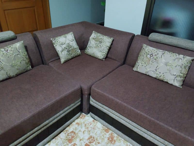 7 Seater Sofa with Matching Rug. 0