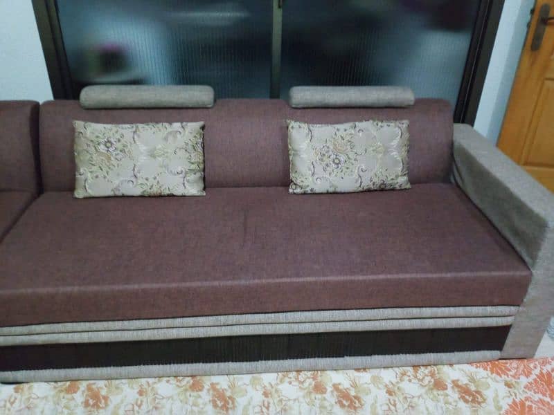 7 Seater Sofa with Matching Rug. 1