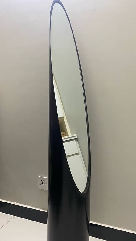 Mirror - Full Length Sleek Design 2