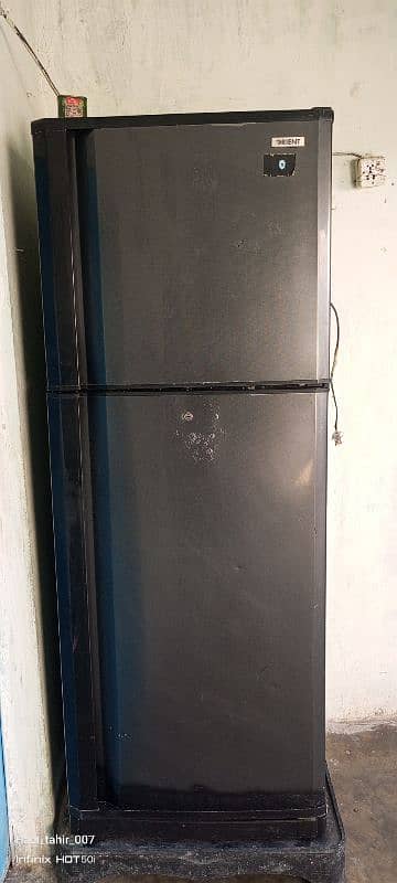 Orient Full size Fridge Urgent sale 0