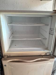 DOWLANCE FRIDGE 13 CUBIC 03009468591 HOME USE