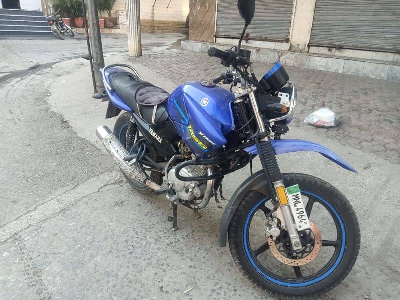 Yamaha ybr 125G 1