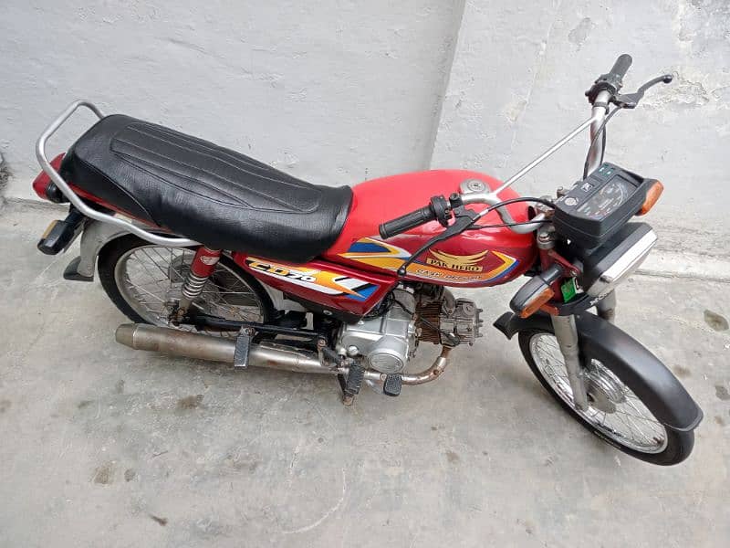 Pak Hero 70 model 2014 good condition smooth engine sound 7