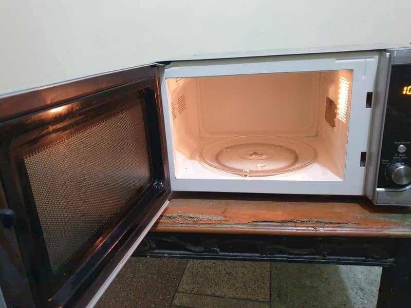 dawlance 25litter microwave for sale 3