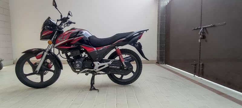 Honda CB 150F 2018 0